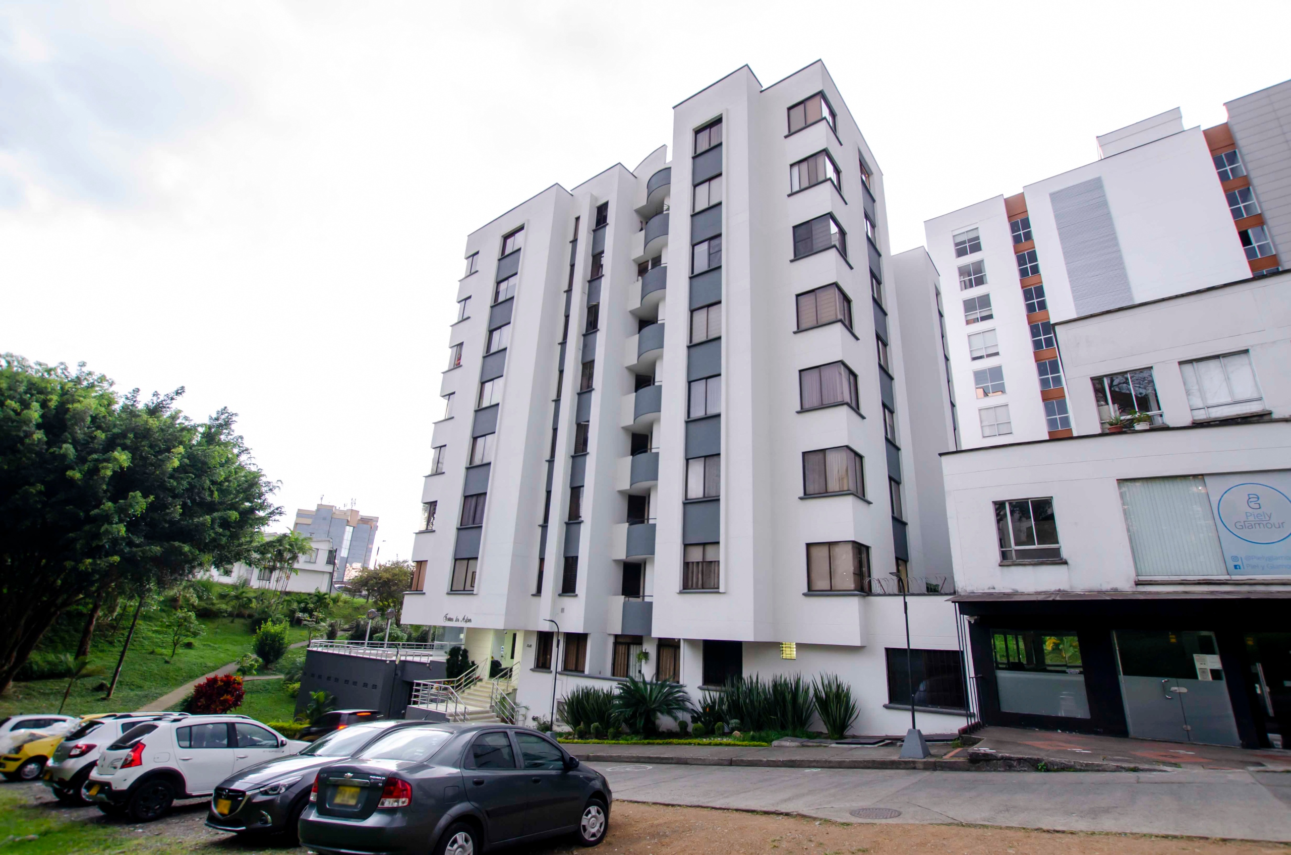 Edificio Torre Los Alpes